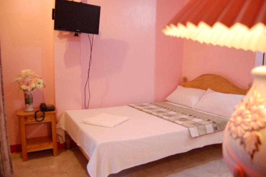 Balayong Pension Puerto Princesa Pokoj fotografie